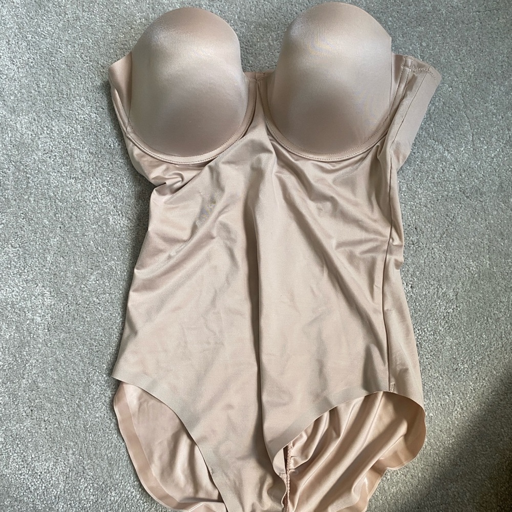 Spanx Nude Women's Nude Bra built in body suit